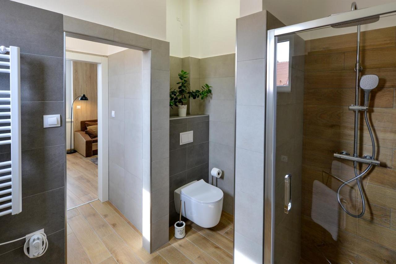 Soho Apartment Písek Eksteriør billede