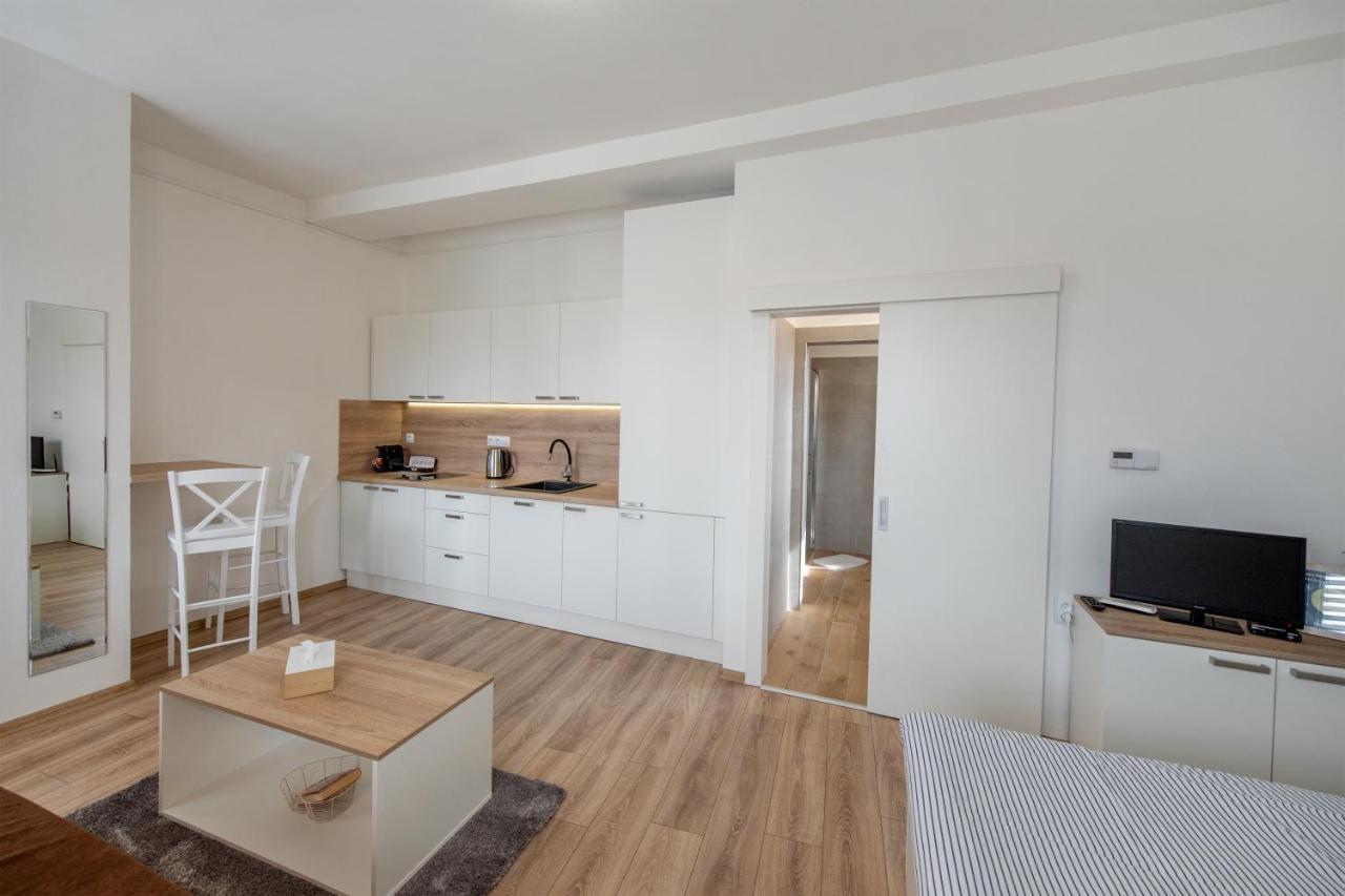 Soho Apartment Písek Eksteriør billede